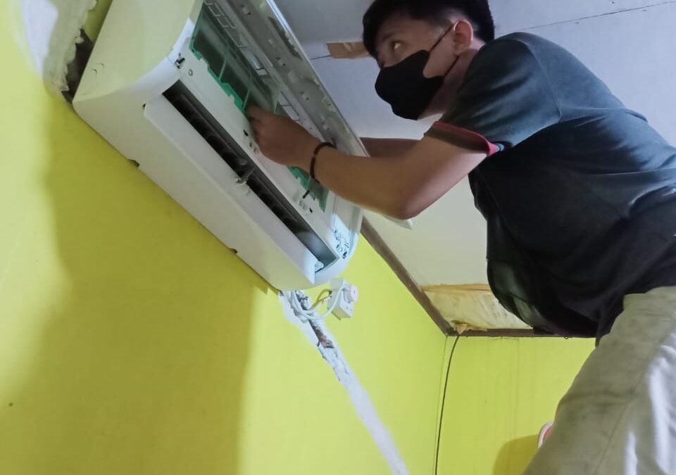 Bongkar…!!! Cara Memilih Teknisi Jasa isi Freon AC Panggilan Jati Padang berpengalaman